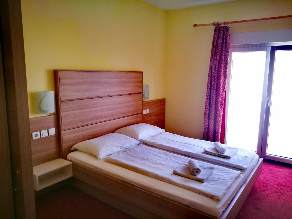 Apartmani Simon لوبار المظهر الخارجي الصورة